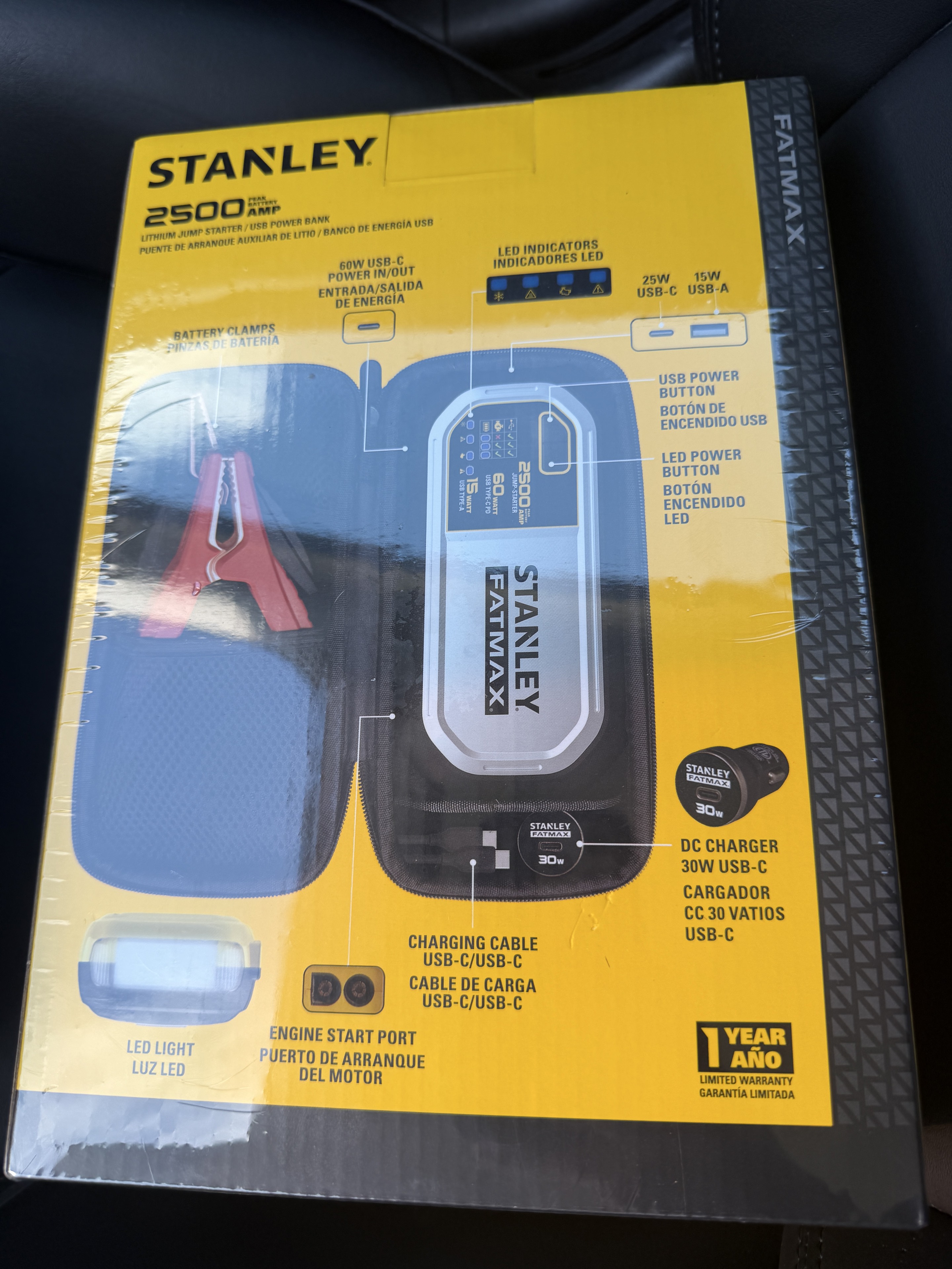 Stanley FATMAX LJ25FC included case cables clamps and USB features